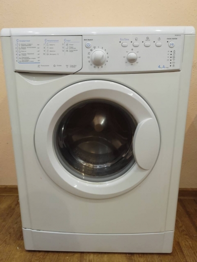 Стиральная машина Indesit iwub 4105